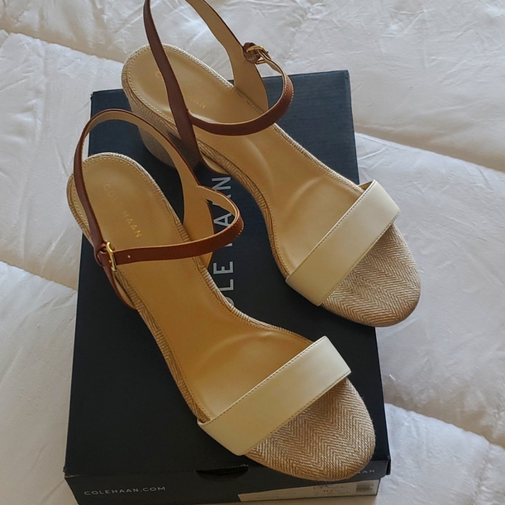 Cole Haan, Josie Block Heel Sandal. Size 10.5
